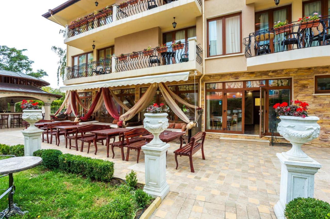 Family Hotel Gold Pearl (Adults Only) Sunny Beach Exterior photo